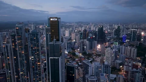 Drone Pull Back Over Panama City Financial District Downtown Skyscrapers Skyline Видео 339911189