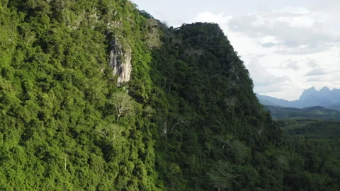 Drone pullback revealing Nam Ou River Stock-Footage 325691903