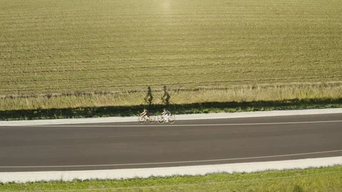 Drone Push on Road Cycling Vidéo 109545913