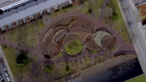 Drone Quick Rotation Over Park in Philadelphia Video stock 146294934