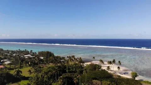 DRONE: Rarotonga Coastline Stockbeeldmateriaal 93655275