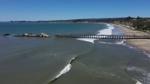 Drone Rio Del Mar Cement Ship Surfing 스톡 동영상 138403243