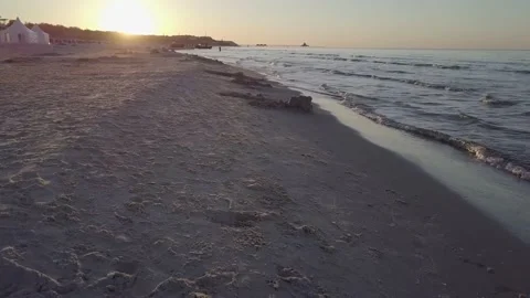 Drone Shot along Ocean Front 스톡 동영상 141429189