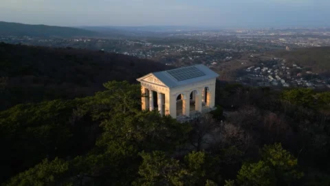 Drone Shot of ancient tempel 動画素材 303782378