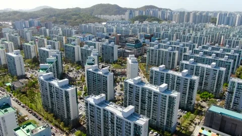 Drone shot of an apartment complex in Cheolsan-dong, Haan-dong, Gwangmyeong- Vídeo Stock 238421671