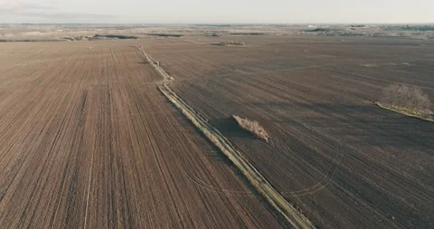 Drone shot of a beatiful landscape of an open field in Romania. Rural scene Video stock 201064810