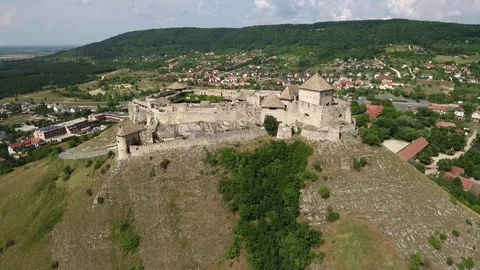 A drone shot of a castle 스톡 동영상 115926700