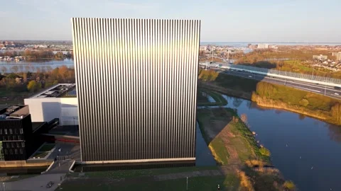 Drone Shot of Data Center Infrastructure and Server Facility in Amsterdam 스톡 동영상 331071320