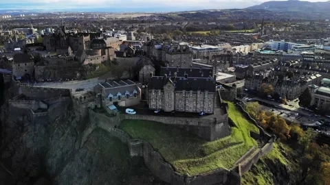 Drone shot of Edinburgh castle Stock-Footage 146268930