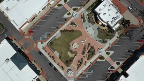 Drone shot of empty shopping center during COVID-19 Stock Footage 128655712