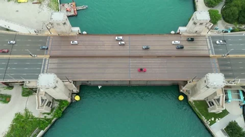 Drone shot flying over Chicago downtown near the river and bridges of the Stock Footage 228831427
