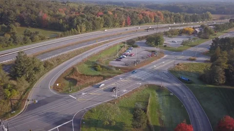 Drone shot of highway 스톡 동영상 125778605