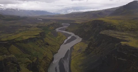 Drone shot in Iceland 库存影片 104465432
