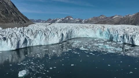 Drone shot of massive Knud Rasmussen Glacier in East Greenland Video stock 332368025
