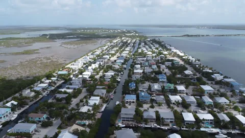 Drone shot of Middle Torch Key as boat is going by Fl Keys Stock Footage 343900537