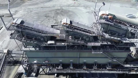 Drone Shot of Mining Conveyor Network Vidéo 332722229