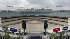 Los Angeles Dodger Stadium 4th of July - 4K Timelapse Short 