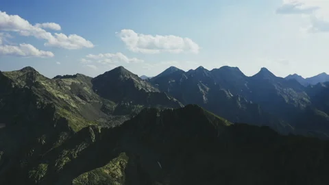 Drone shot of rocky mountain range skyline. Pyrenees, Andorra, 2020 库存影片 131388665