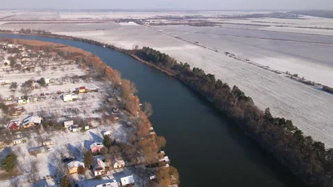 Drone shot of small town in winter Stock-Footage 253271173