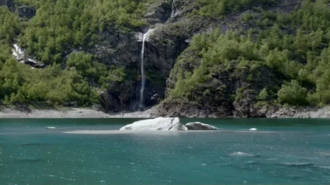 Drone shot view of green mountain and lake. Stock-Footage 268897904