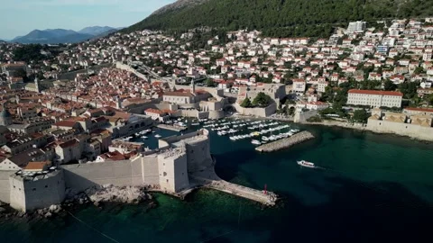 Drone shots - Gil Stock Footage 289814432