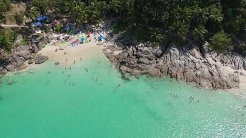 Drone Side Flyover Freedom Beach Phuket Rocky Cove Vídeos de archivo 332512808