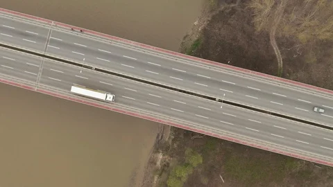 Drone Slow Descend On a Bridge with Light Traffic Video stock 127257523