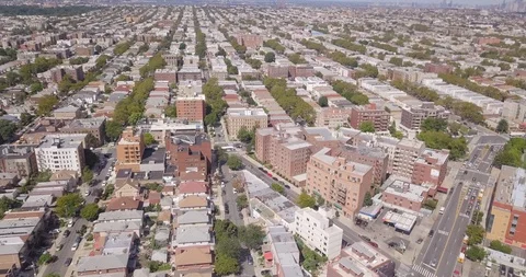 Drone slowly moving forward over Brooklyn bulidings Stock Footage 95613681
