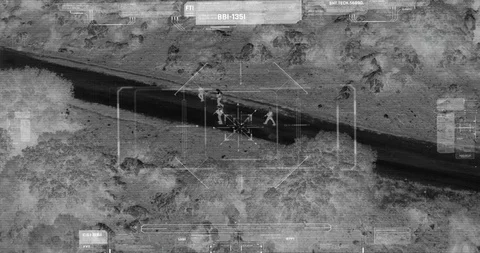 Drone with thermal night vision view of terrorist squad walking with weapons Vidéo 106681659
