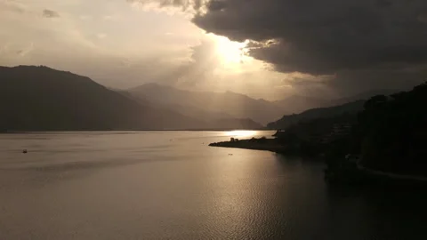 Drone time lapse overlooking Lake Phewa in a Himalayan village. Stock Footage 246951984