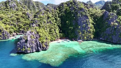 Drone Twin lagoon, limestone cliffs in Philippines. Coron, Palawan. Stock Footage 302849447