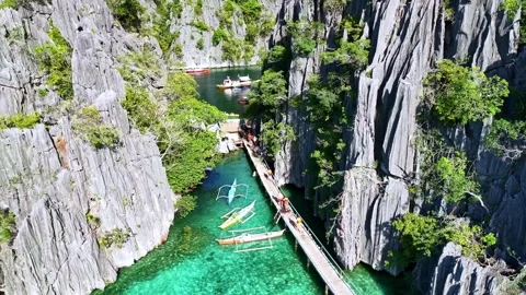 Drone Twin lagoon, limestone cliffs in Philippines. Coron, Palawan. Stock Footage 303530241