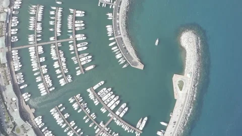 DRONE VARAZZE PORT 库存影片 240129666
