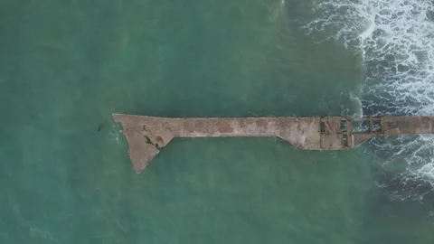 Drone video of abandoned dock in Sumba island Video stock 262319226