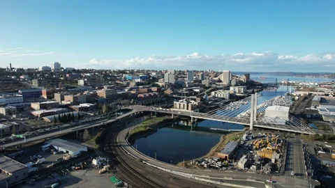 Drone video capturing Bridge towards Downtown Tacoma on beautiful day 動画素材 232878092