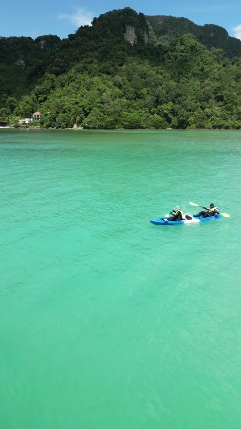 Drone video of Koh Phi Phi Don in Thailand Stock Footage 282563048
