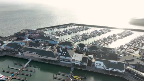 Drone video of Pier 39 Video stock 295312166