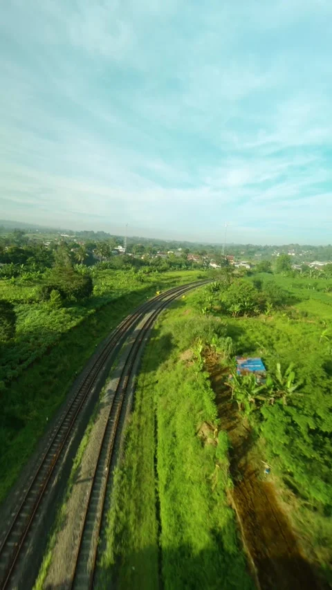 Drone video of train track 2 Video stock 291597565