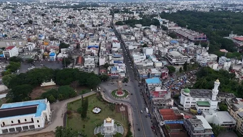 Drone view of 100-year-old Indo-Saracenic Clock Tower Dodda Gadiya and Silv.. Video stock 330988641