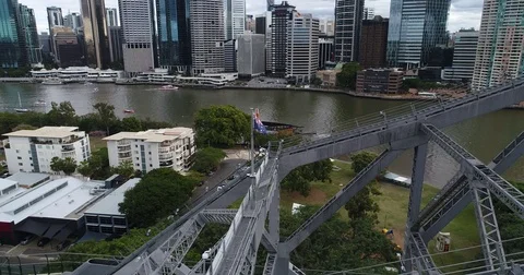 Drone view of Australian flag waving on Story Bridge Video stock 76562073