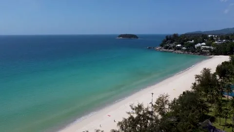 Drone view of a beautiful deserted beach in the tropics Stock-Footage 170656849