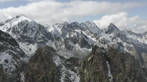 DRONE VIEW OF BEAUTIFUL MOUNTAIN Video stock 96896556