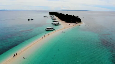 A drone view of the beautiful remote island of Kalanggaman in the Philippines. Stock Footage 160133495
