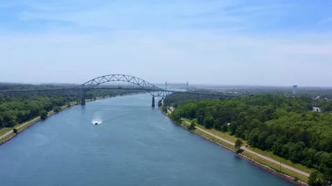 Drone view of Bourne Bridge 库存影片 195825932