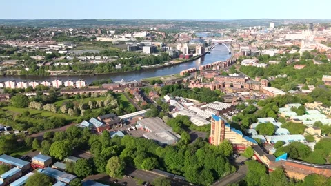 Drone view Byker Wall in Newcastle with a view of the Quayside and River Tyne Video stock 336248070