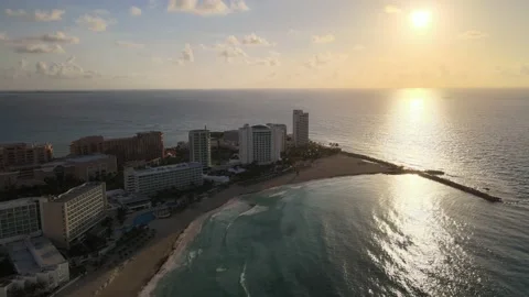 Drone view of Cancun during sunrise. 動画素材 208510451