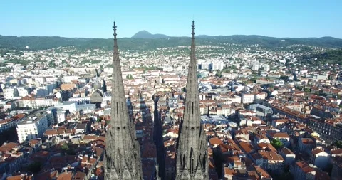 Drone view of Clermont Ferrand Cathedral 動画素材 131832994