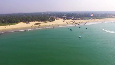 A drone view of Colva beach in south Goa, India. Video stock 172012685