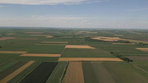 Drone view of crop fields 動画素材 287108660