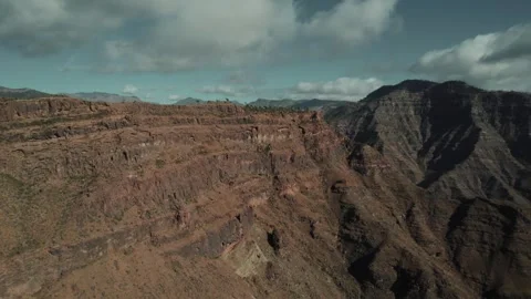 Drone view of dramatic canyon erosion in Canary Islands Vídeos de archivo 331395944